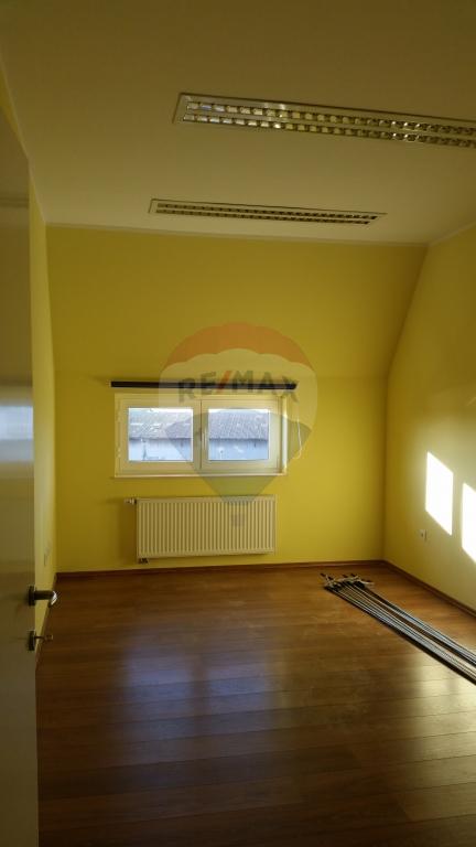 Unternehmesverkauf Mlaka Rijeka 235 14m2