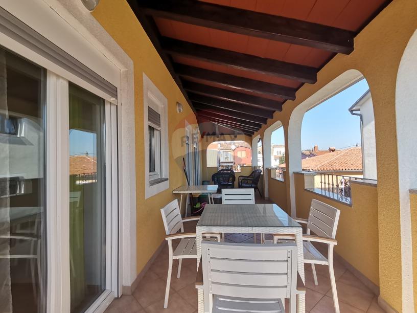  Istra, Novigrad - Dvosoban stan udaljen 400 m od mora i Novigradske šetnice  