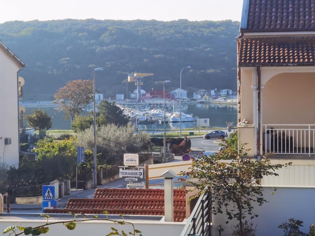  Istra,Pula, Veruda Porat – samostojeća kuća 220 m od mora s velikom okućnicom  