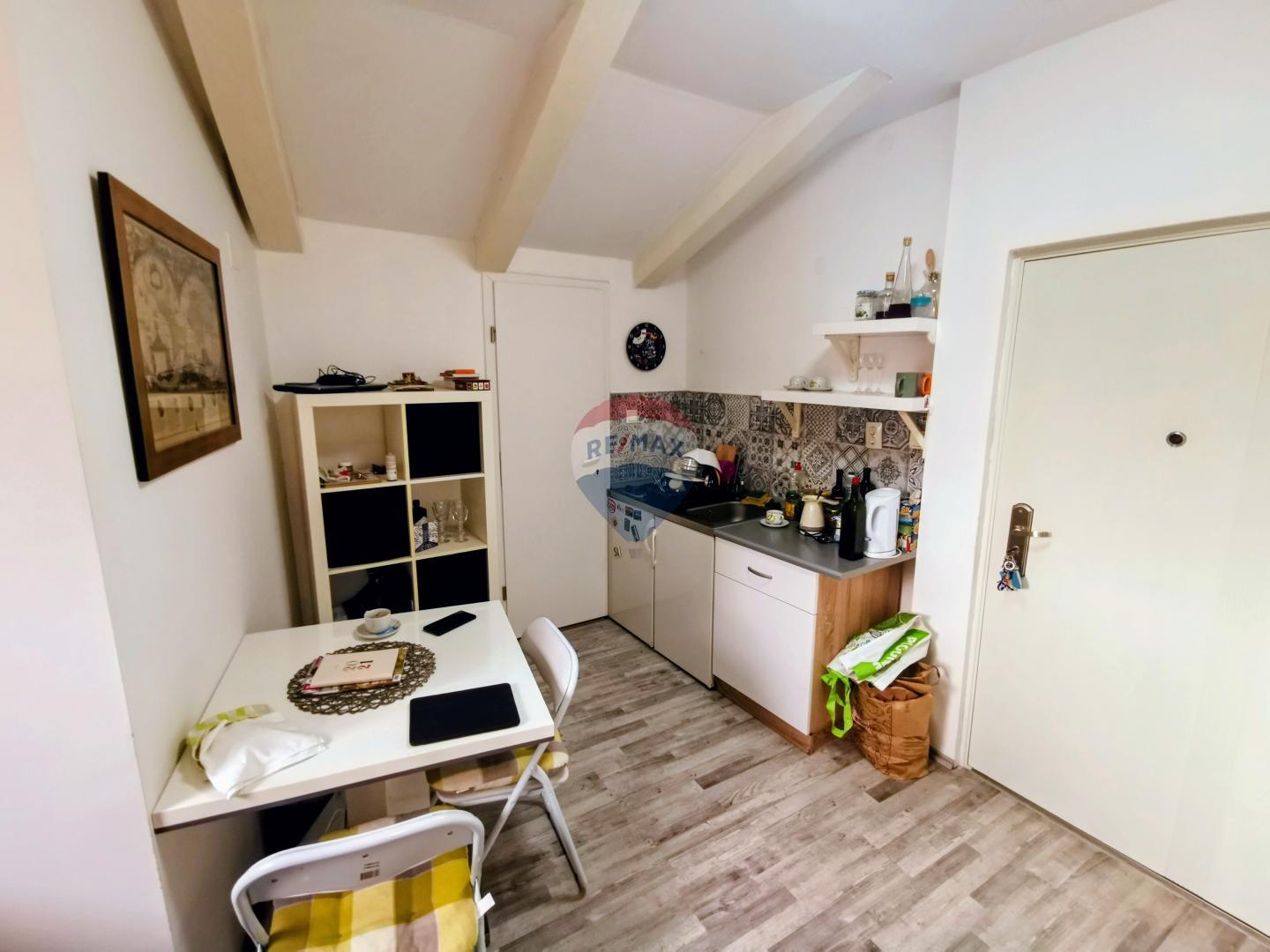 Rijeka, uži centar grada, stan 30m2