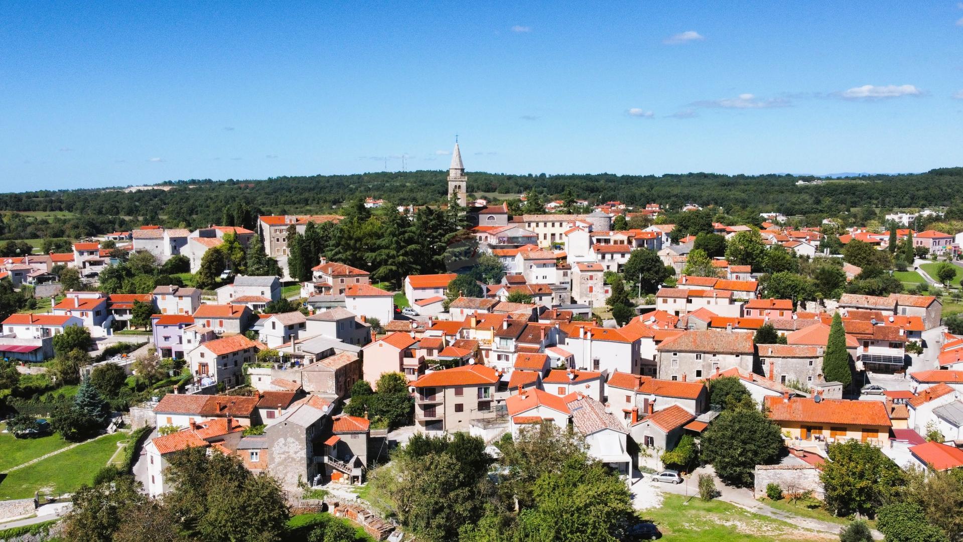Building plot Žminj, 907m2
