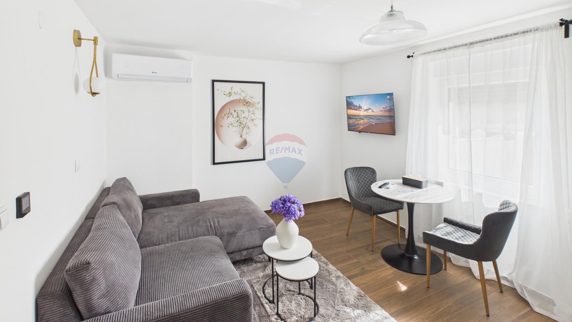 Kuća za turizam i građevinsko zemljište - Plitvička Jezera, Irinovac