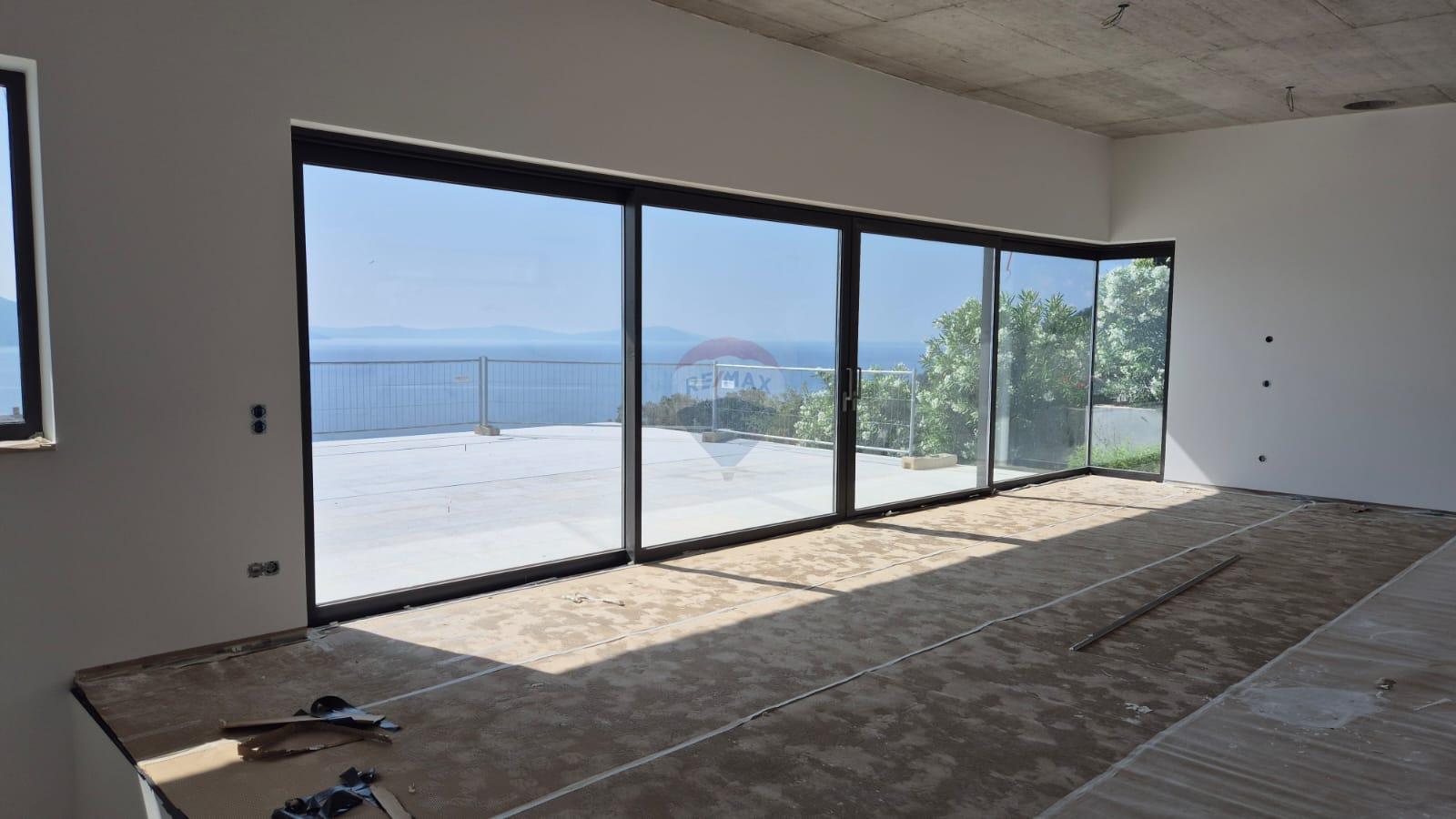 House Plomin, Kršan, 382m2