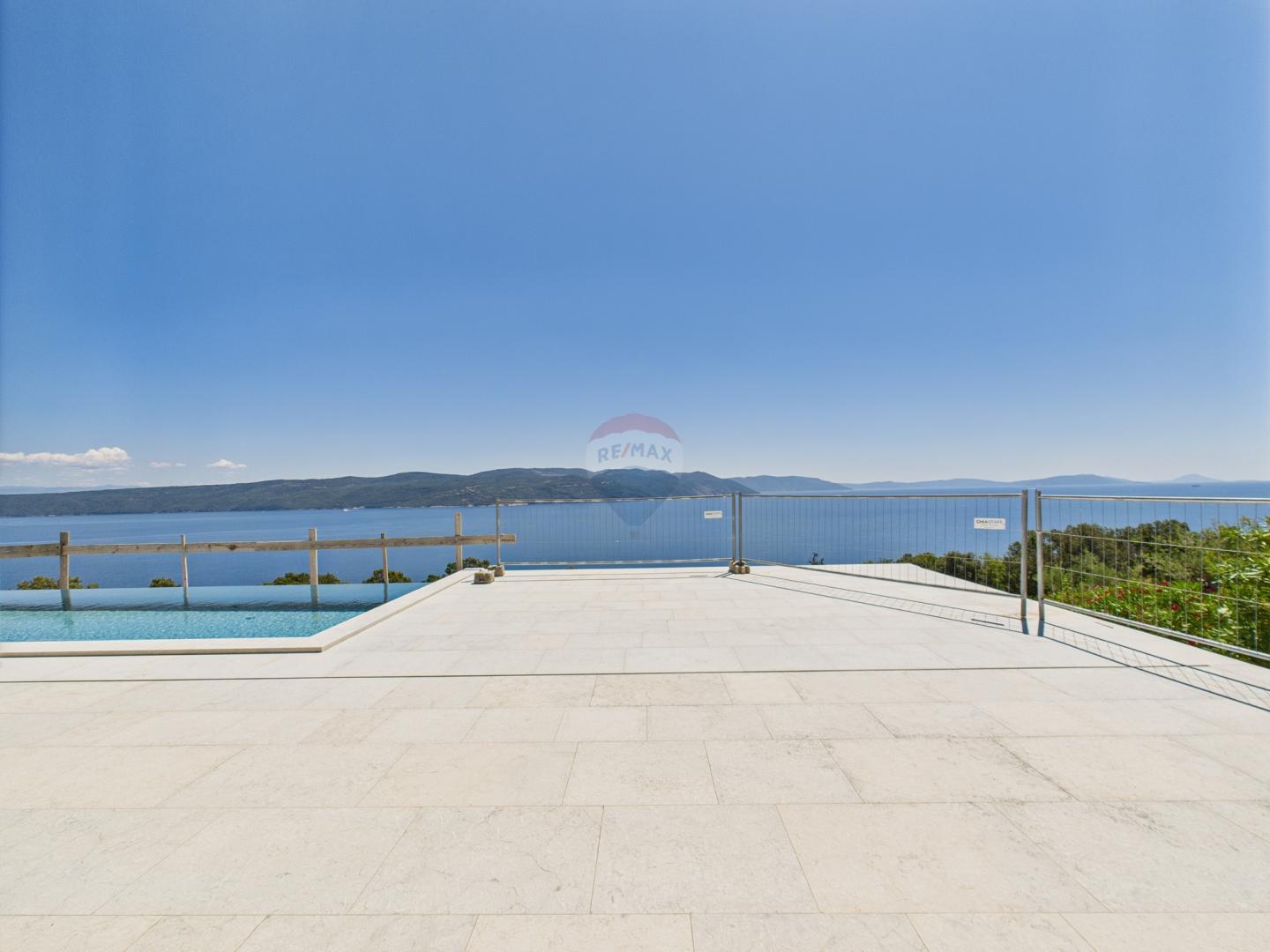 House Plomin, Kršan, 382m2