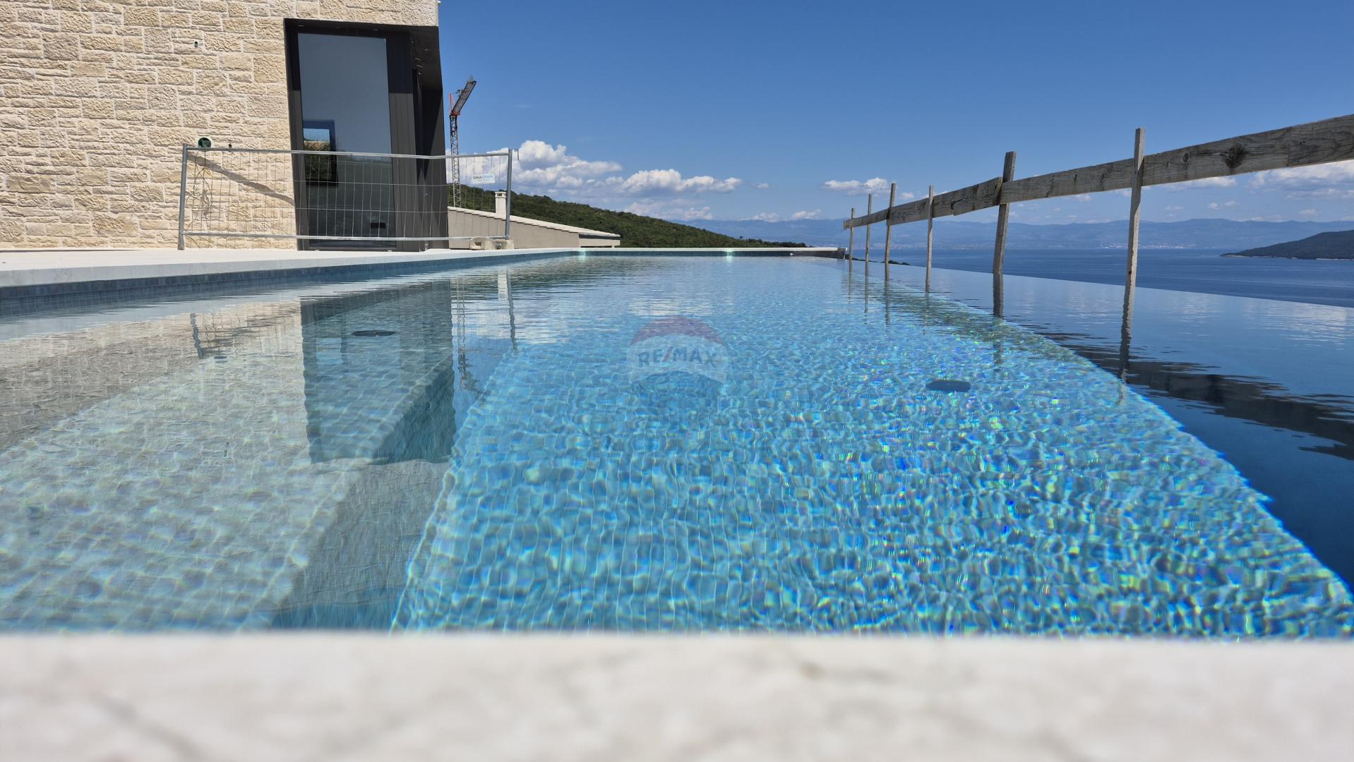 House Plomin, Kršan, 382m2