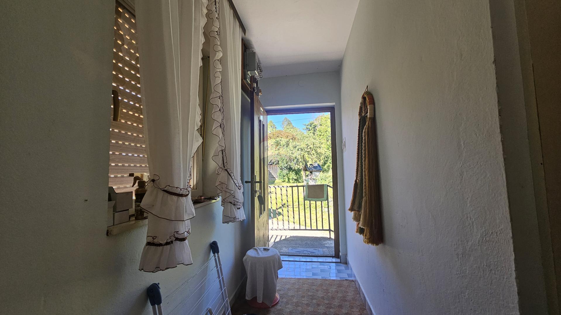 House , Vrbovsko, 228m2