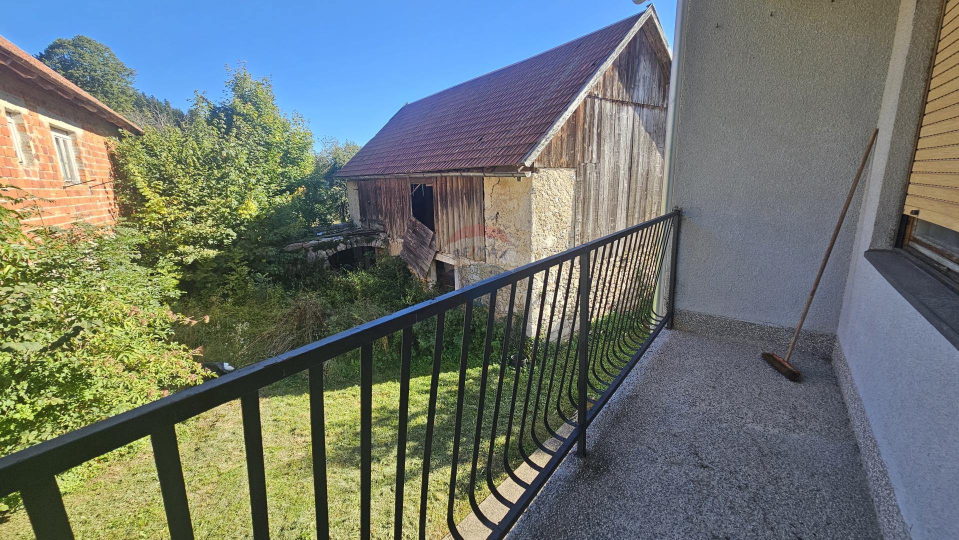 House , Vrbovsko, 228m2