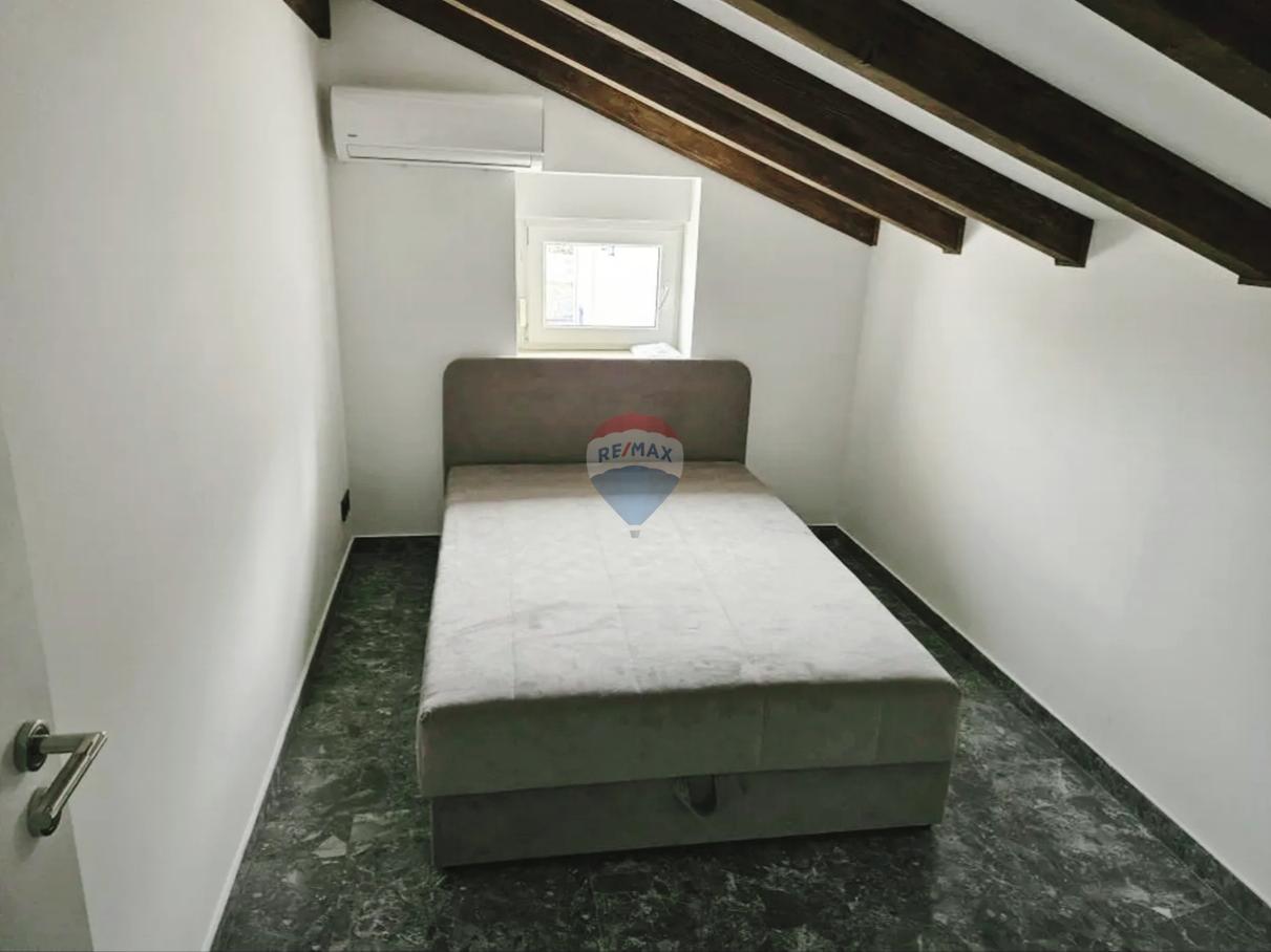 Istra, Žminj - kuća sa bazenom