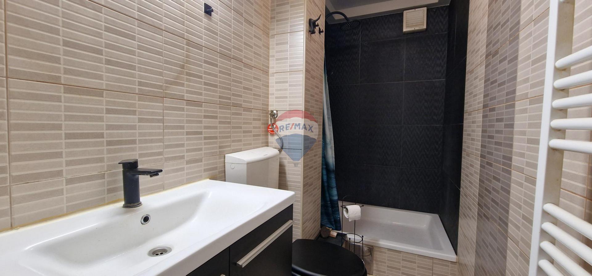 ZAGREB, Remetinečki gaj-useljiv stan 1. kat, 54m2