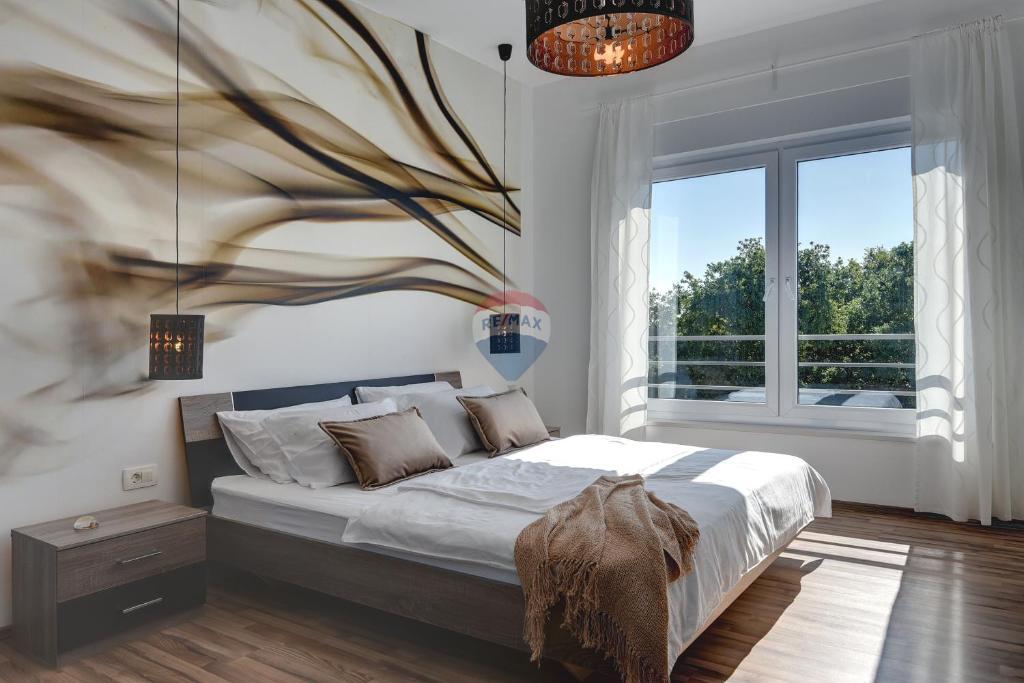 Istra,Medulin-velika moderna vila s bazenom