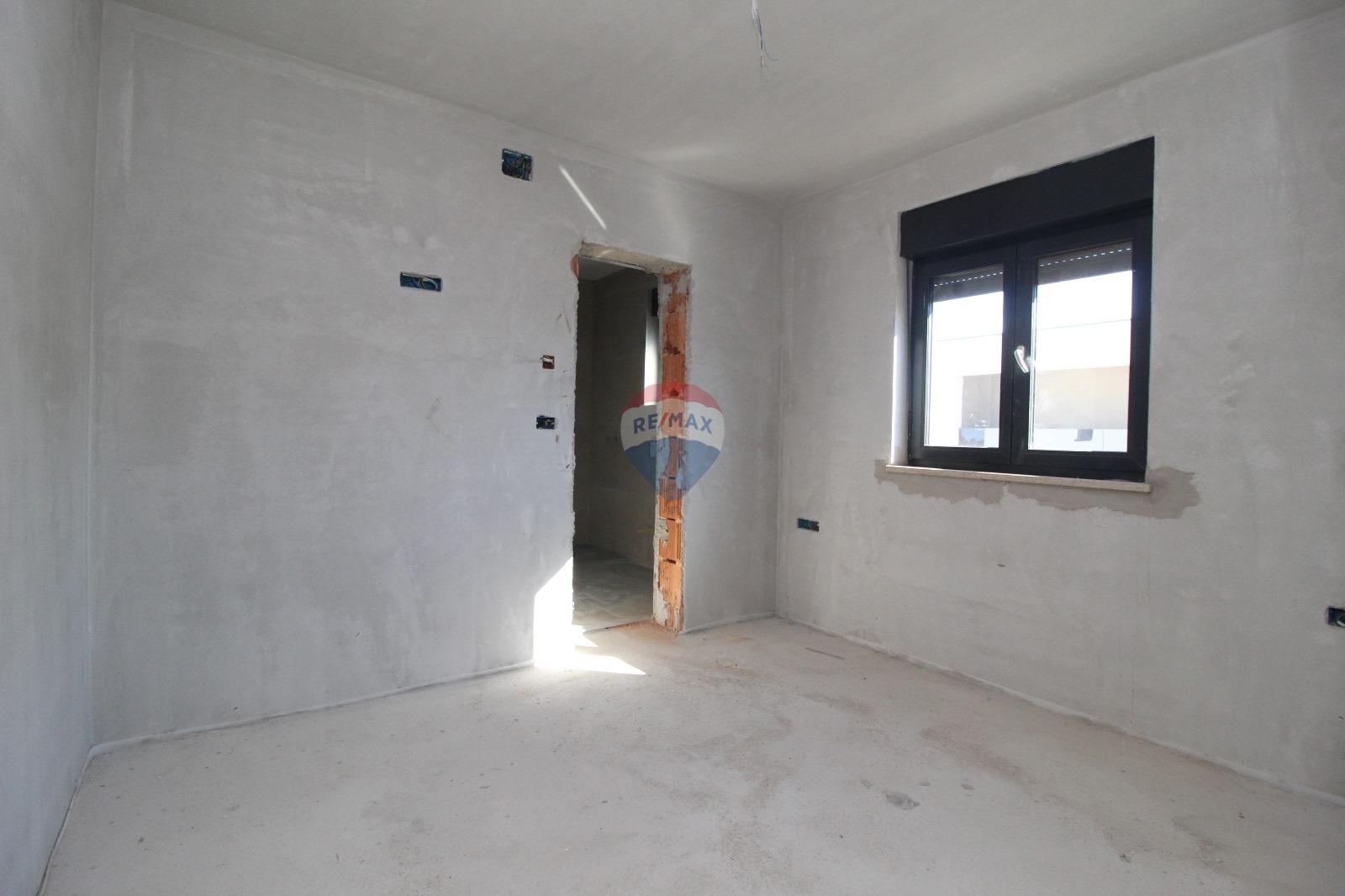 Istra, Umag - Dvosoban stan u novogradnji