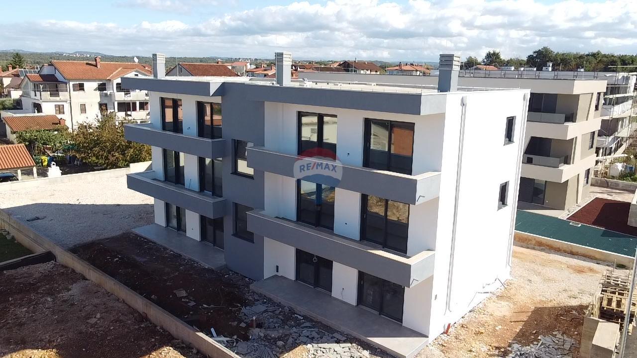 Istra, Umag - Dvosoban stan u novogradnji