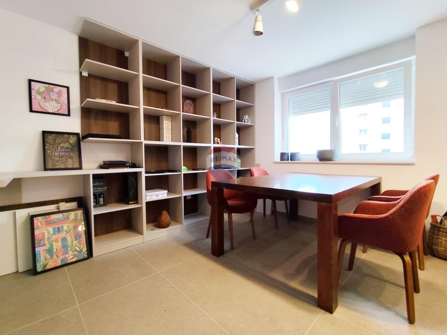 Rijeka, Vojak, najam novoadaptiranog stana s dvorištem