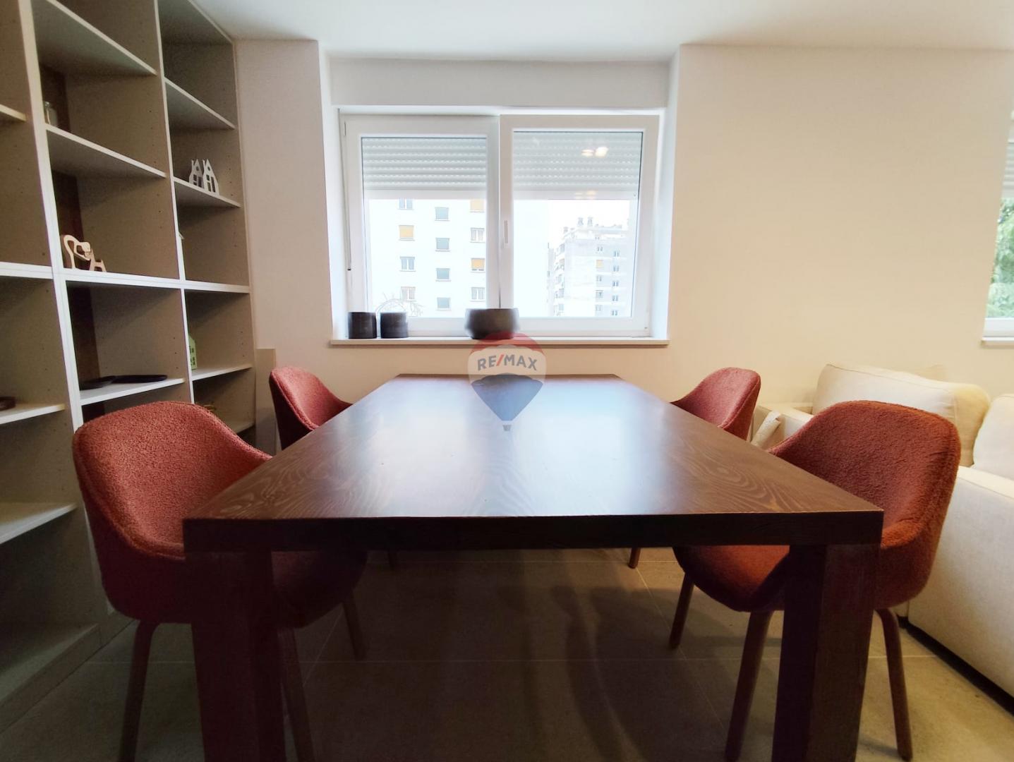 Rijeka, Vojak, najam novoadaptiranog stana s dvorištem