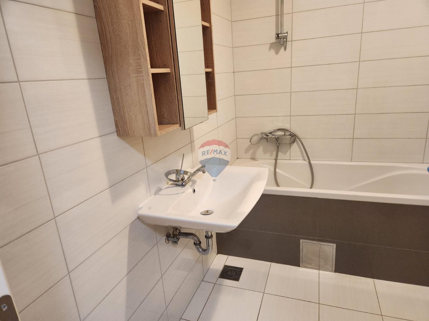 Zagreb, Remetinec - dvosobni stan 50 m2