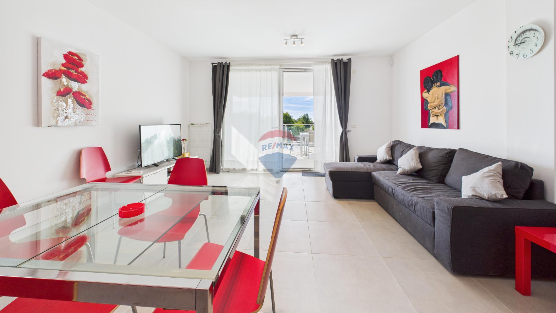 ISTRA, FAŽANA OKOLICA - predivan stan s pogledom na more