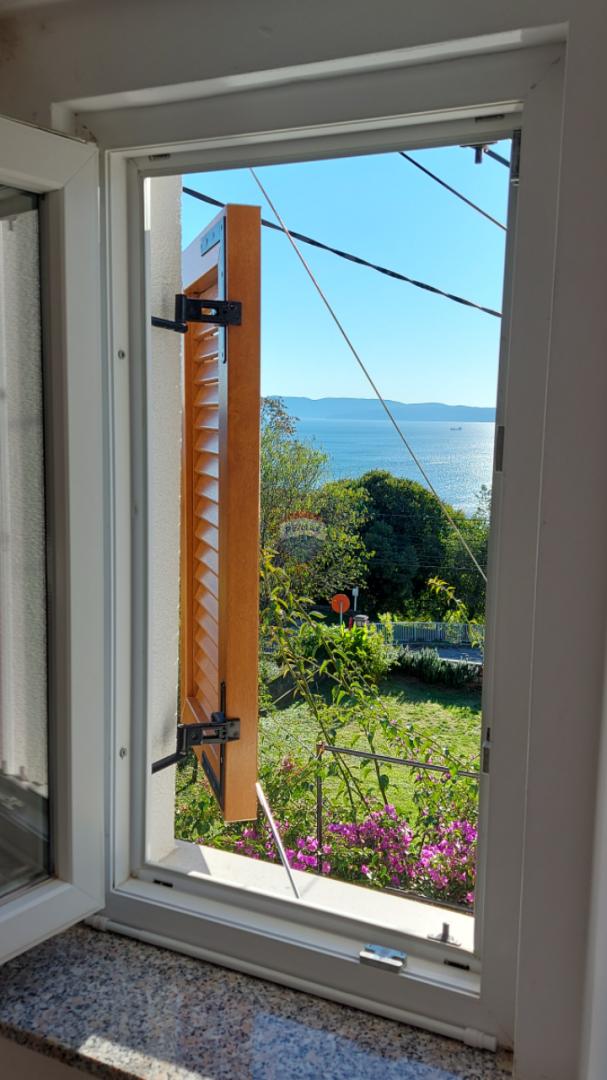 Kostrena - samostojeća kuća