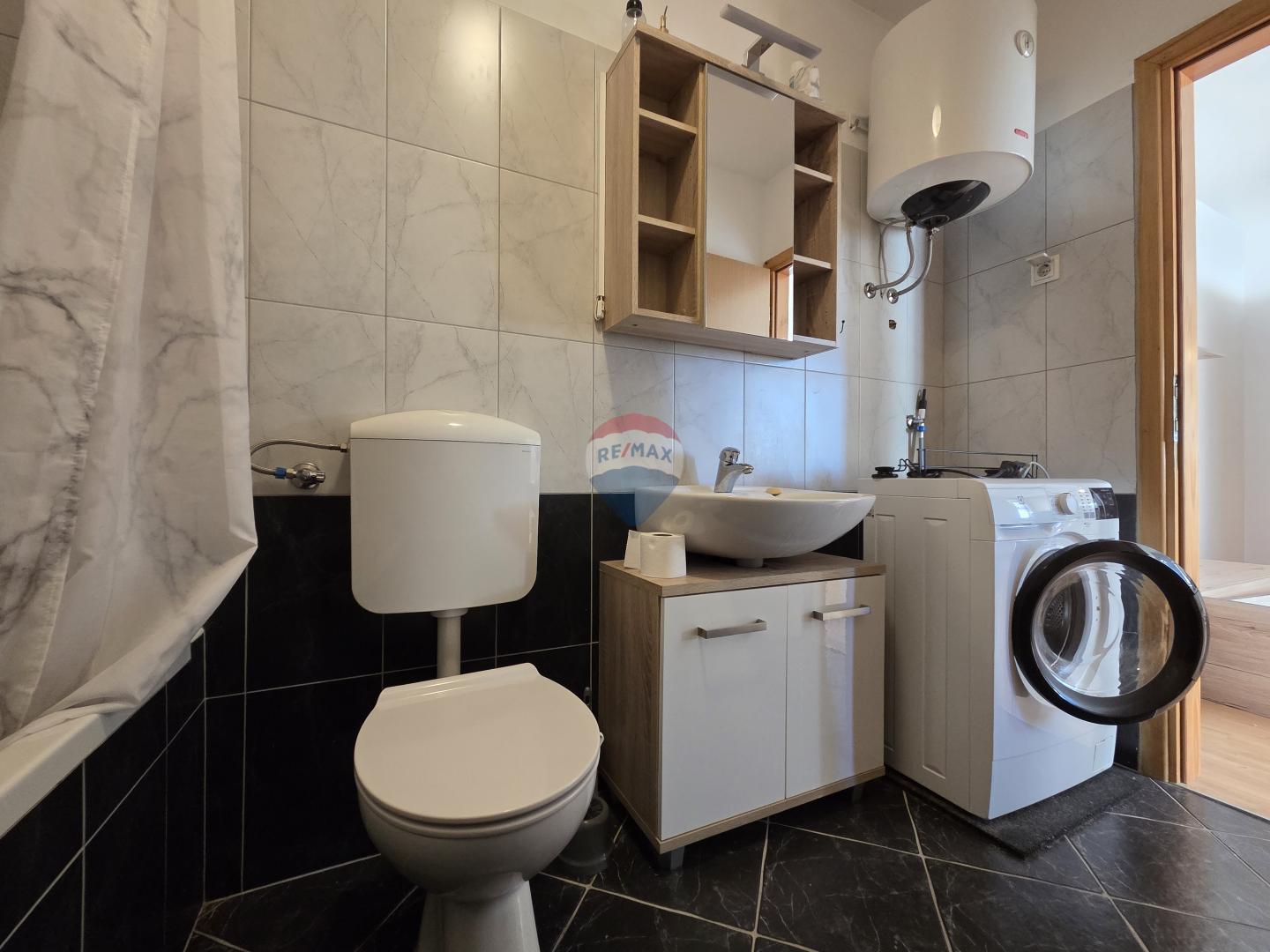 Rovinj, Rovinjsko Selo - jednosoban stan pogled na more