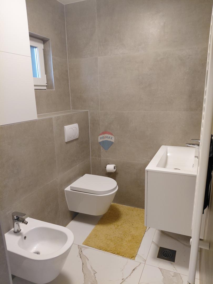 Zagreb, Gračani - moderna kuća u predgrađu