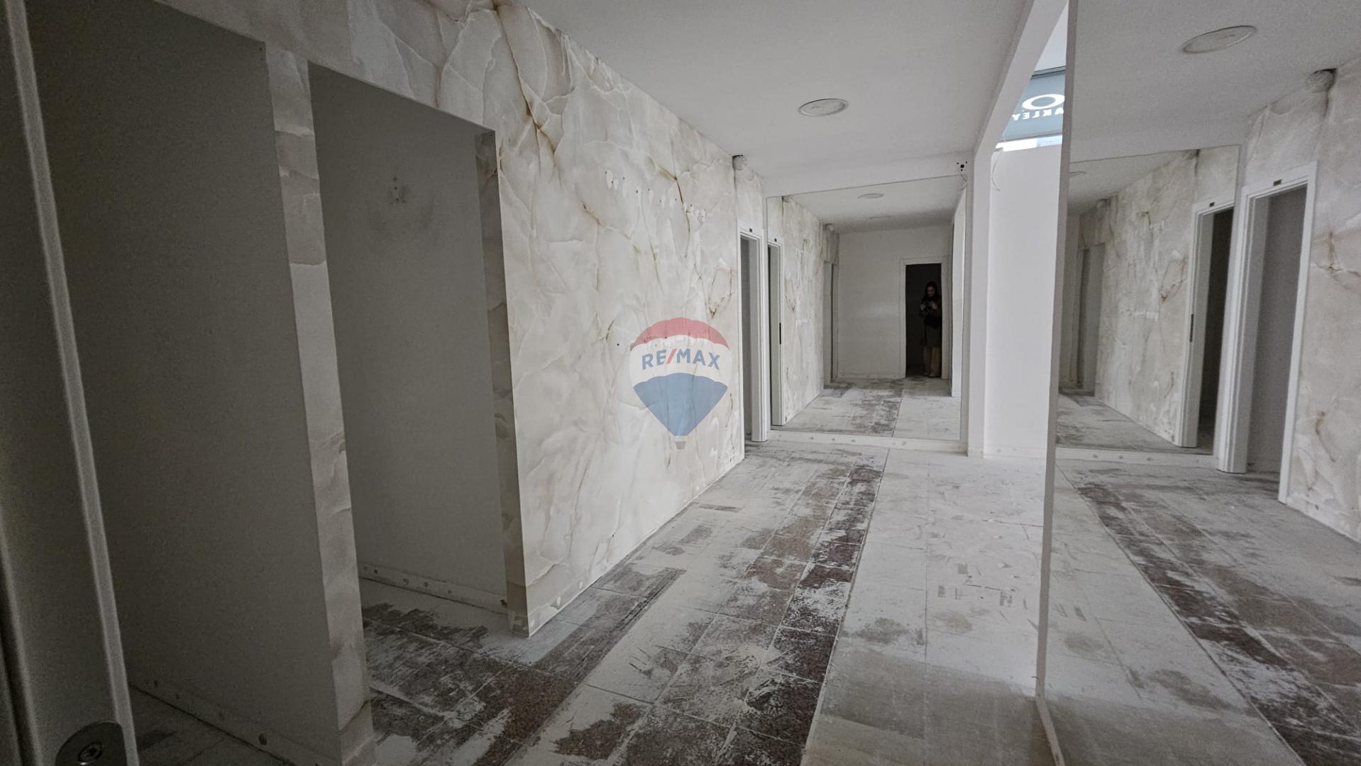 Robna kuća Rijeka – Poslovni prostor 75 m² (1. kat)