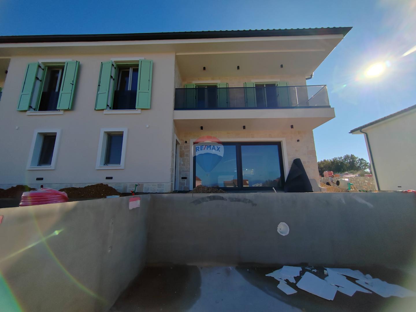 OTOK KRK-MALINSKA, luksuzna novogradnja u Malinskoj - Ključ u Ruke