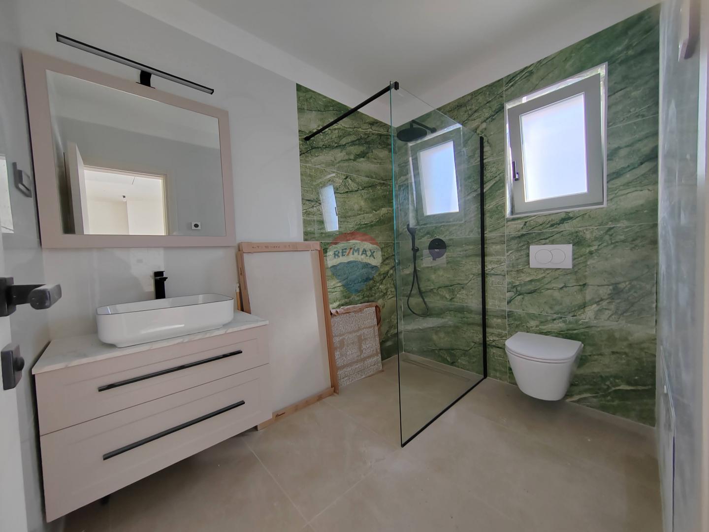 OTOK KRK-MALINSKA, luksuzna novogradnja u Malinskoj - Ključ u Ruke