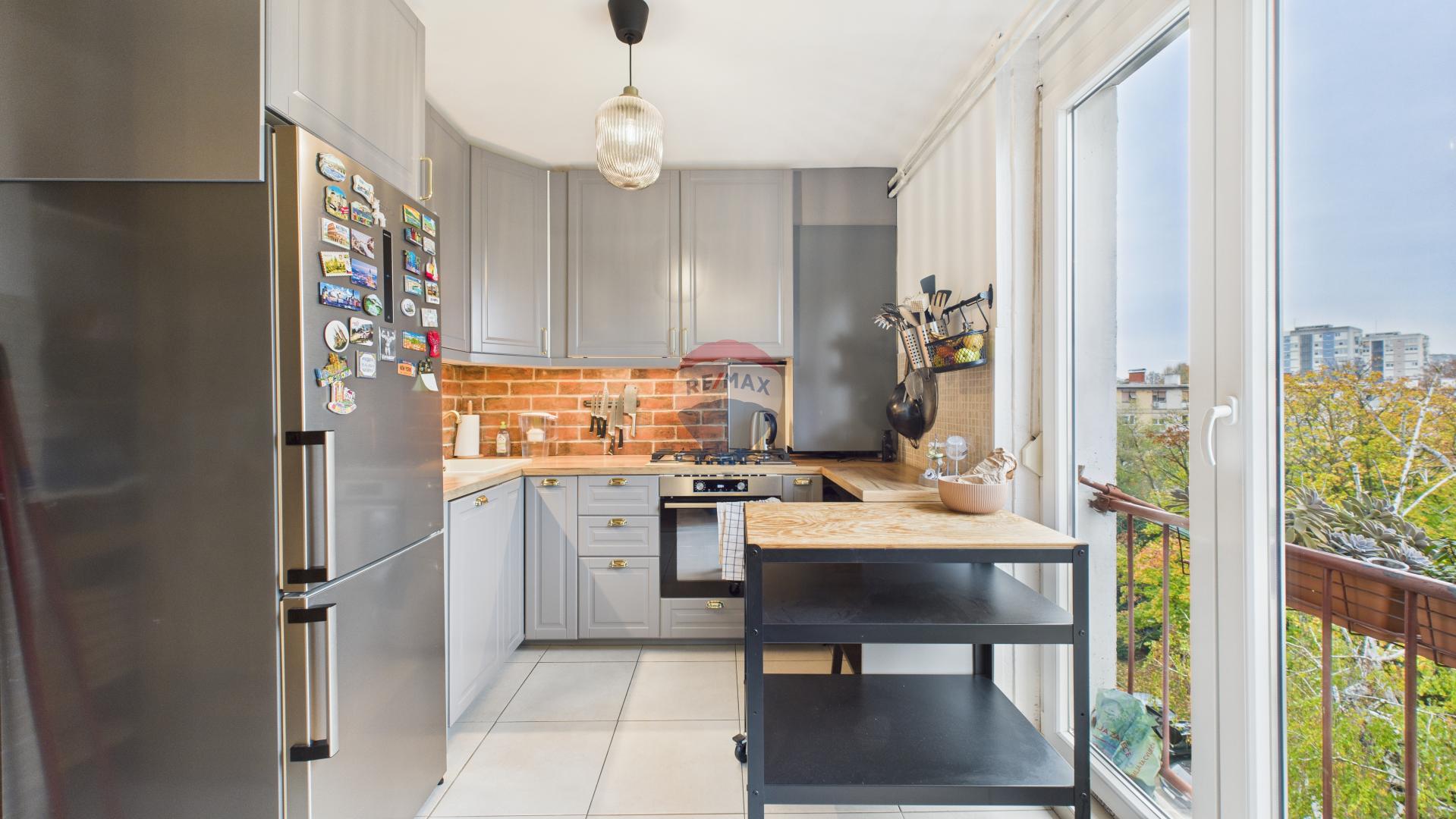 Zagreb, Trnsko - novouređen dvosoban stan