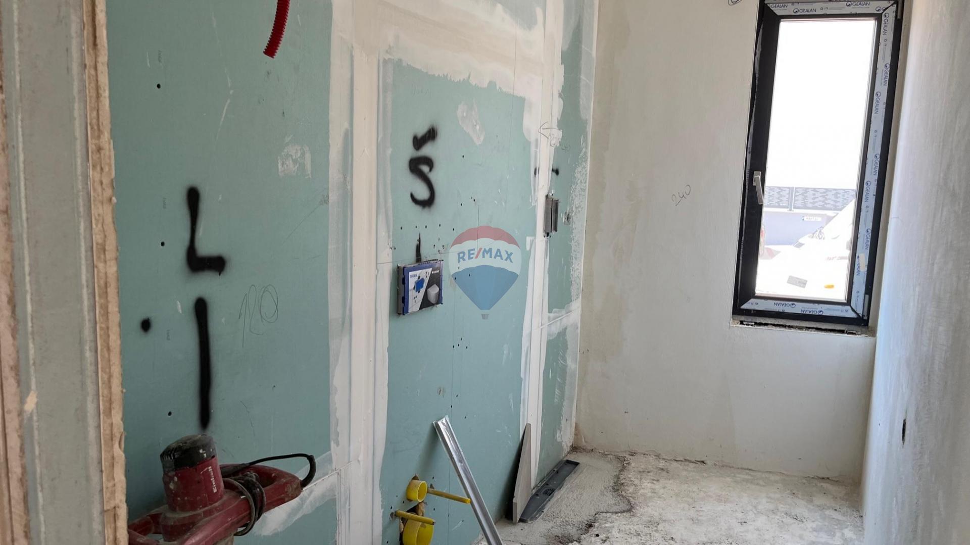 Istra, Poreč - trosoban stan sa pogledom na more