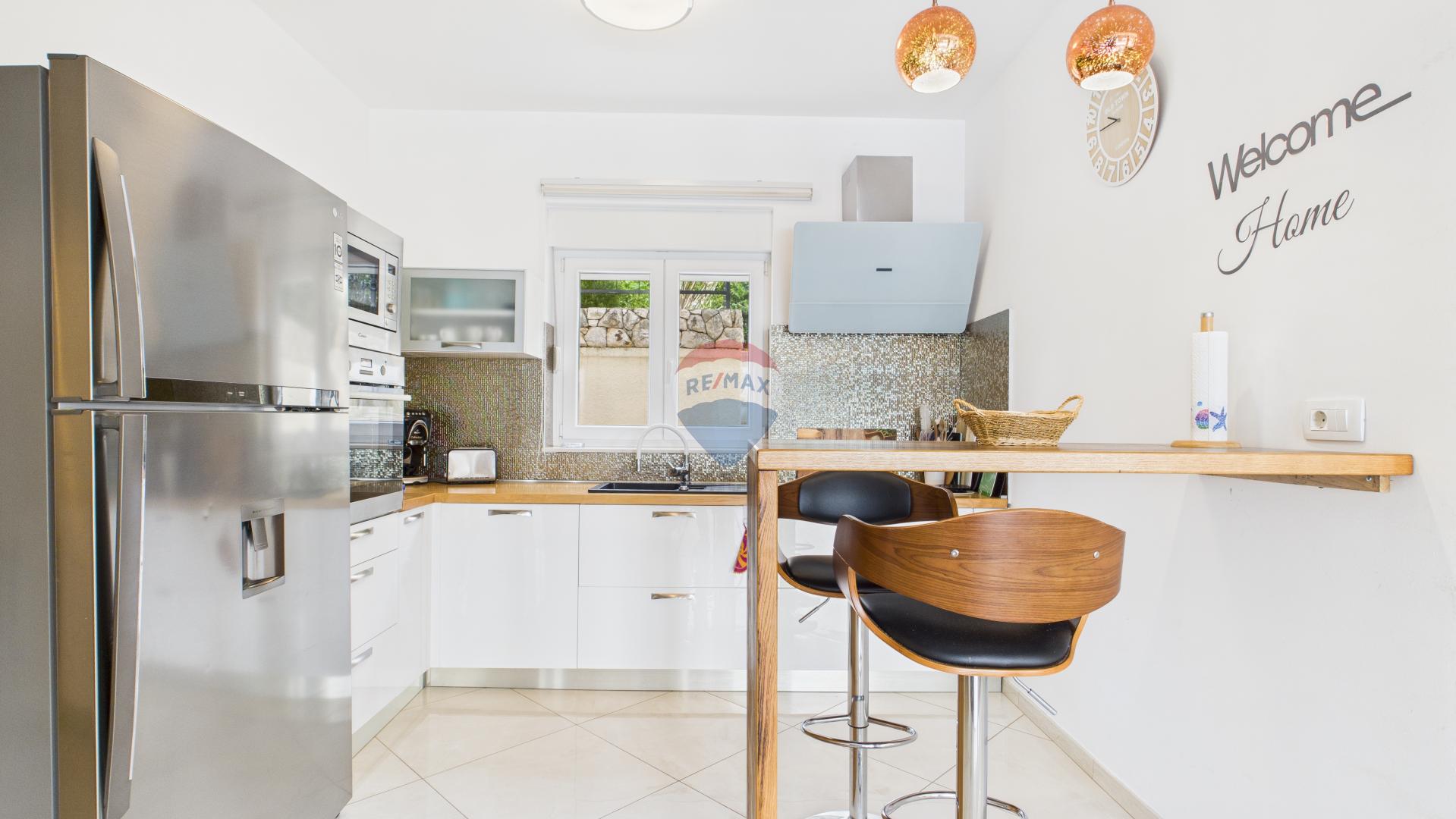 House Novi Vinodolski, 210m2