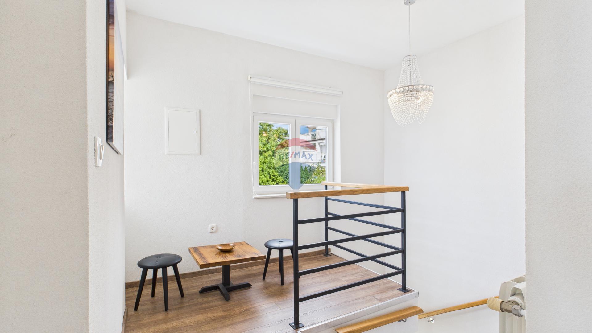 House Novi Vinodolski, 210m2