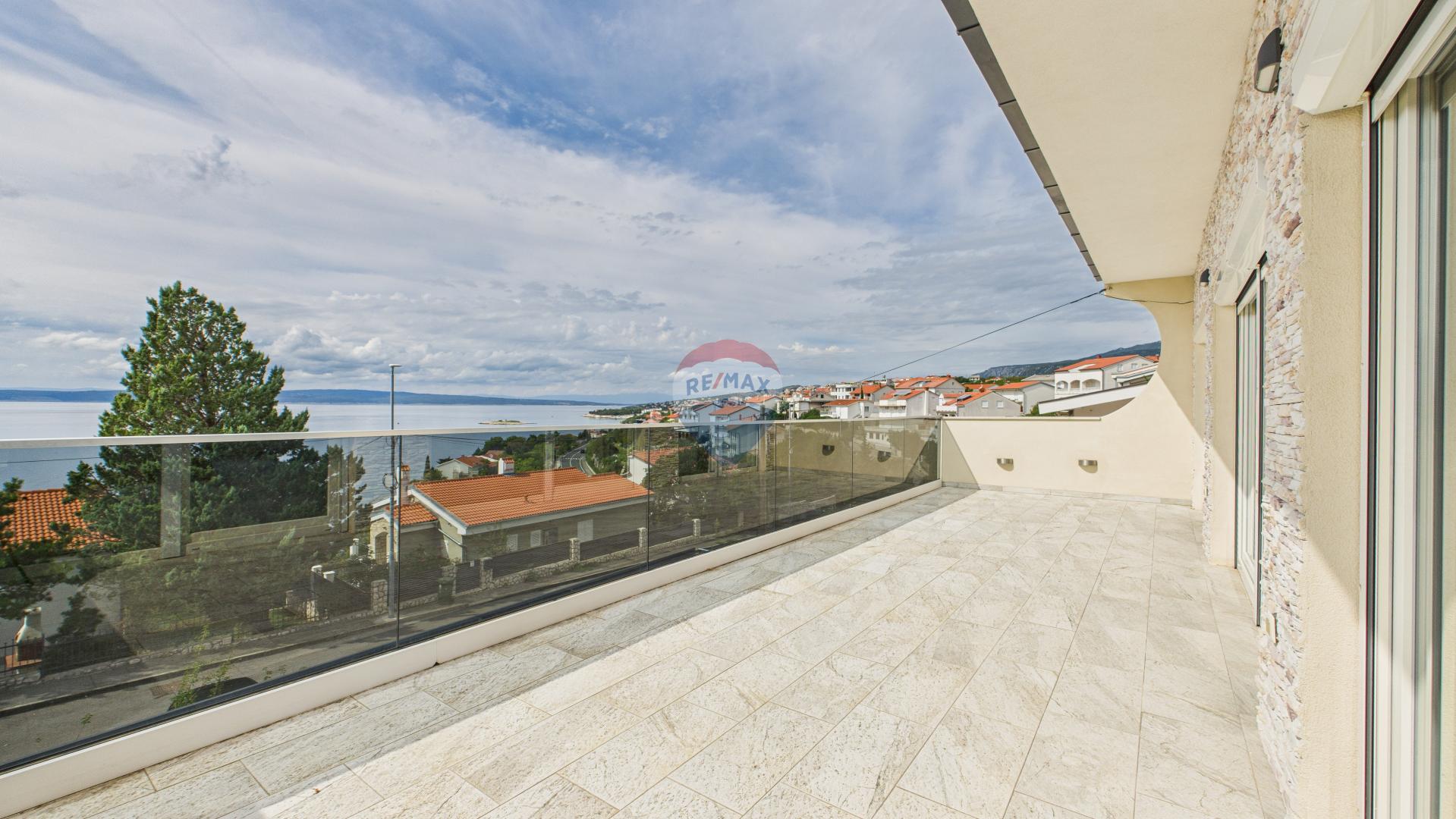 House Novi Vinodolski, 210m2