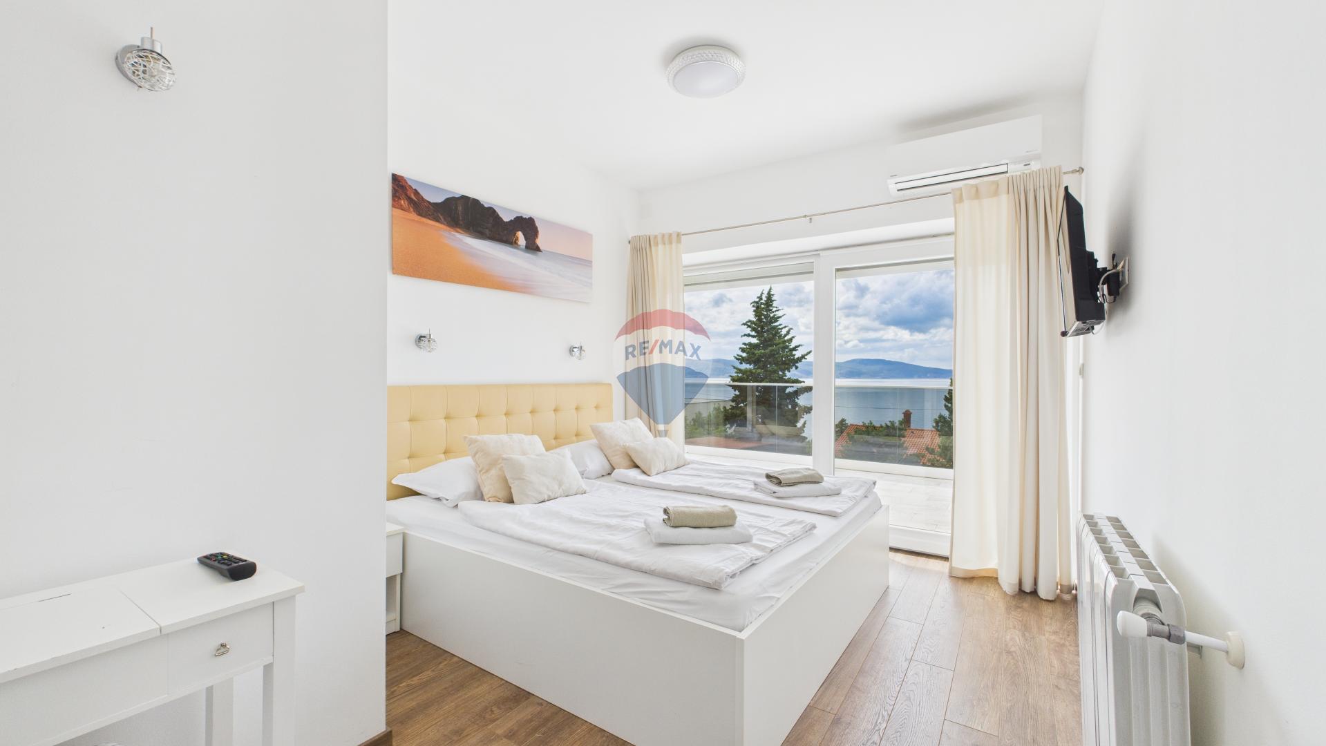 House Novi Vinodolski, 210m2