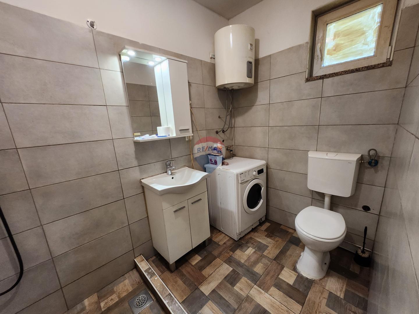 Rijeka, Drenova - 2s+db, 50m2, parking i okućnica