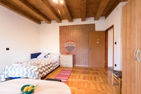 Condo/Apartment Mlaka, Rijeka, 82m2