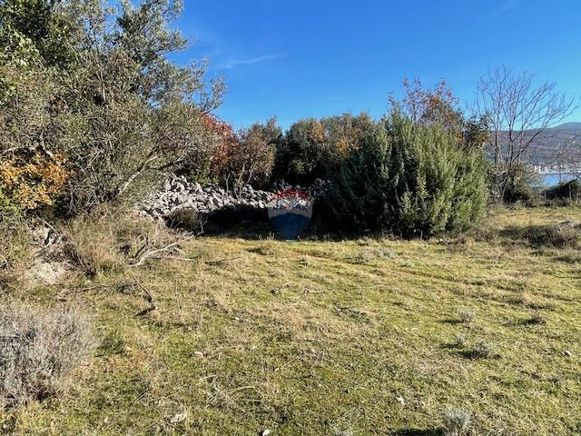 Krk-Dunat,negrađevinsko zemljište,50 m od mora!