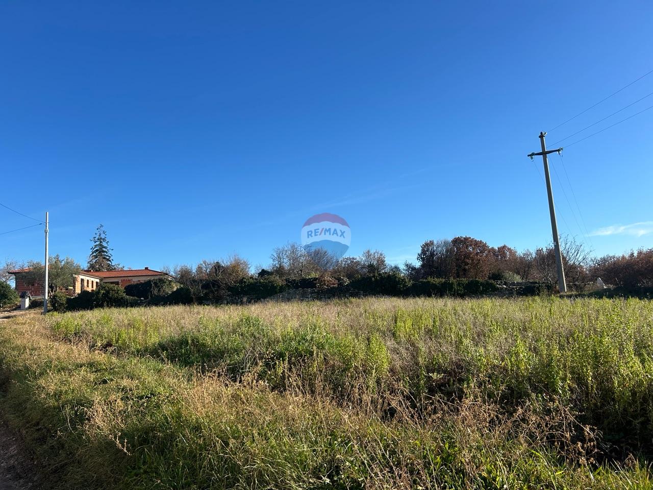 Земельный участок строительного назначения Tinjan, 1.206m2