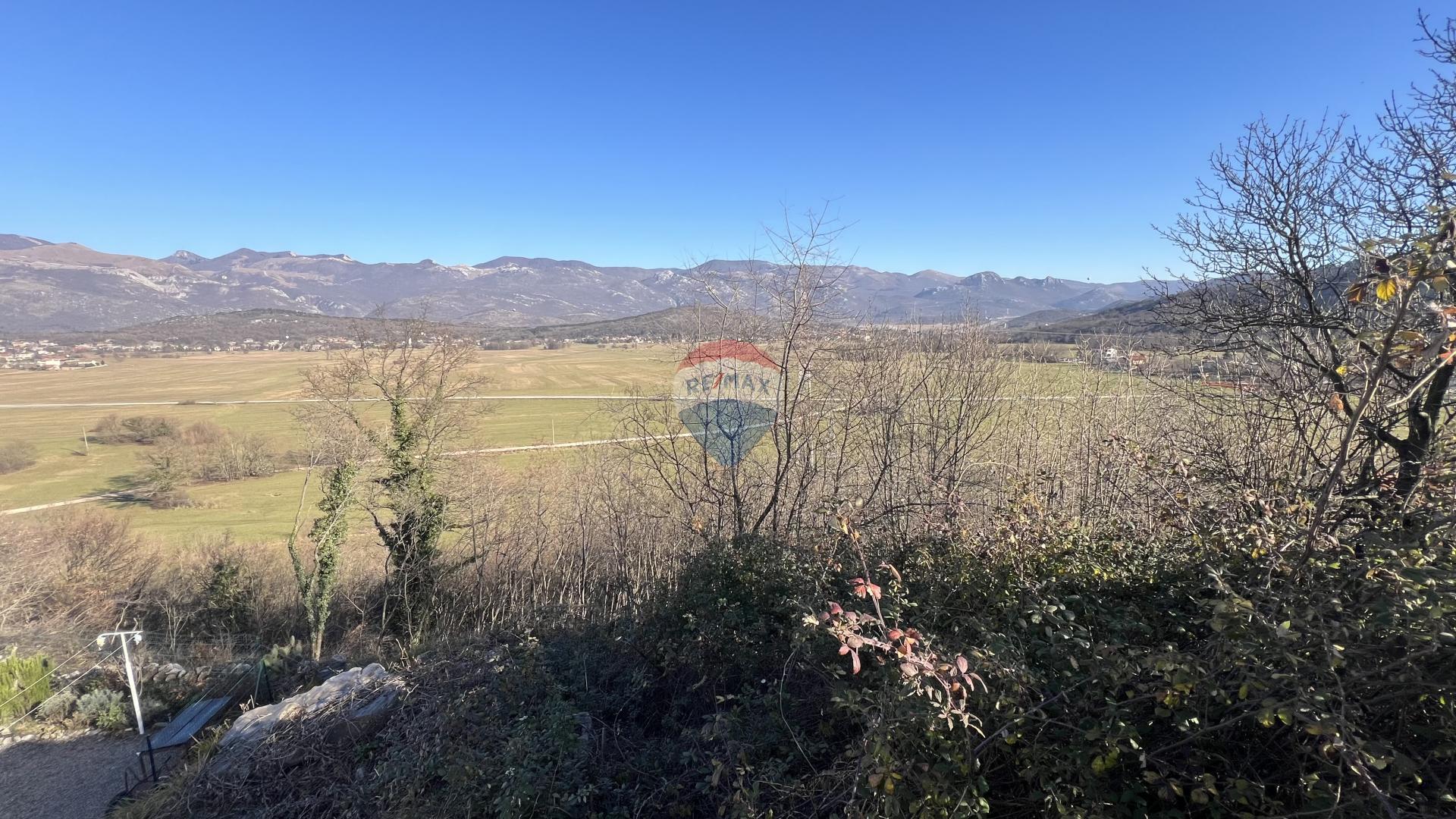 Grobnik-Zastenice, Građevinsko zemlji&scaron;te 866m2