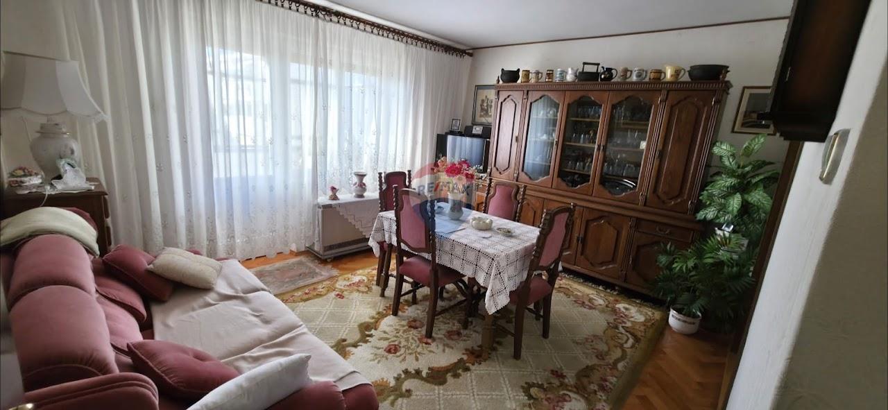 Condo/Apartment Donja Vežica, Rijeka, 50m2
