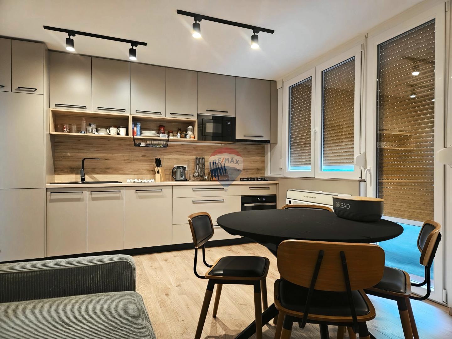 Flat/Appartement Kozala, Rijeka, 73,10m2