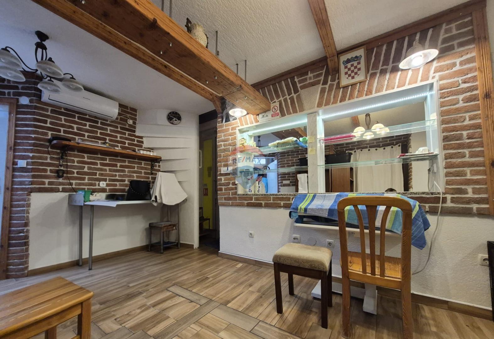 Office space Novi Vinodolski, 36m2