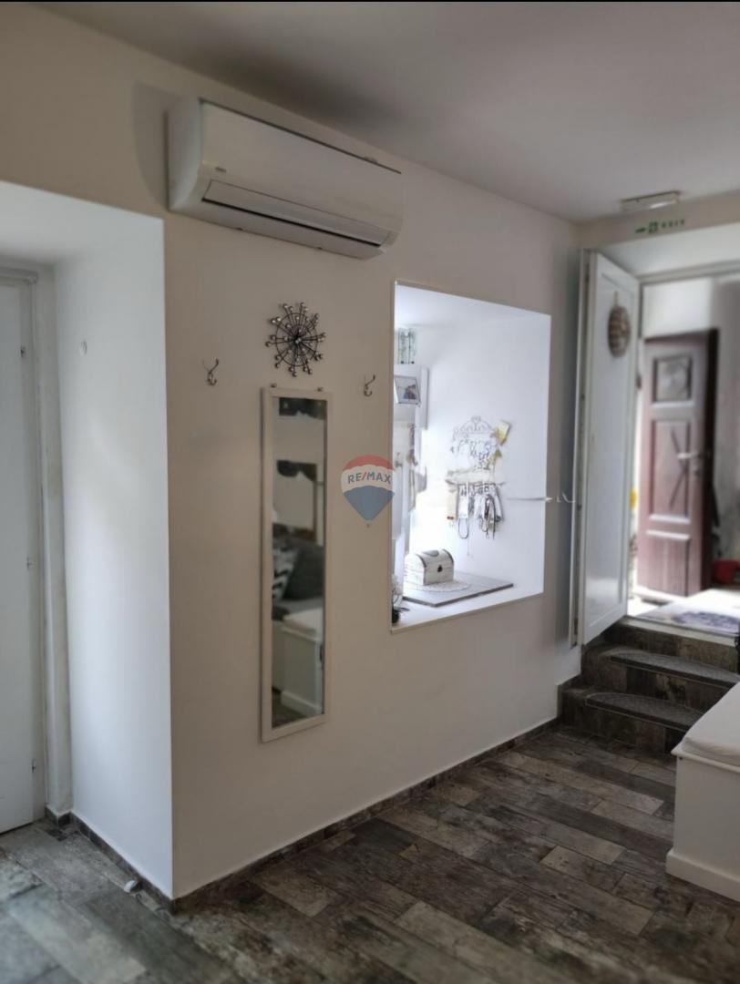 Senj, stari grad – renoviran apartman 37 m²