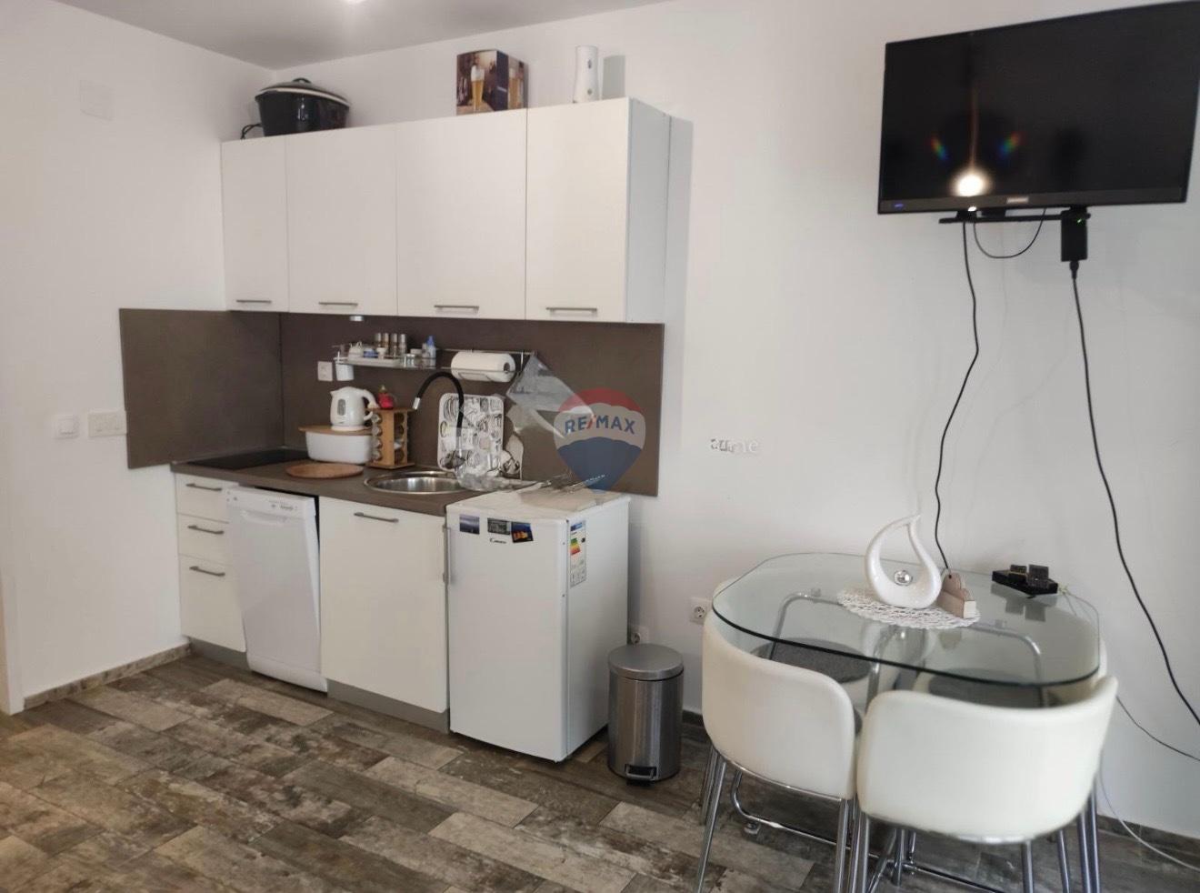 Senj, stari grad – renoviran apartman 37 m²