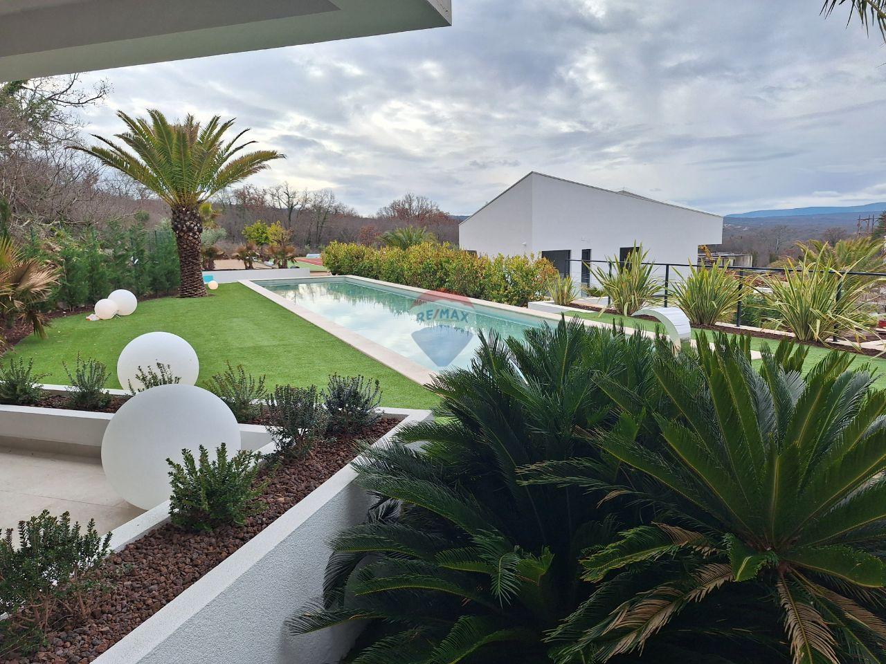 Malinska - moderna vila s bazenom