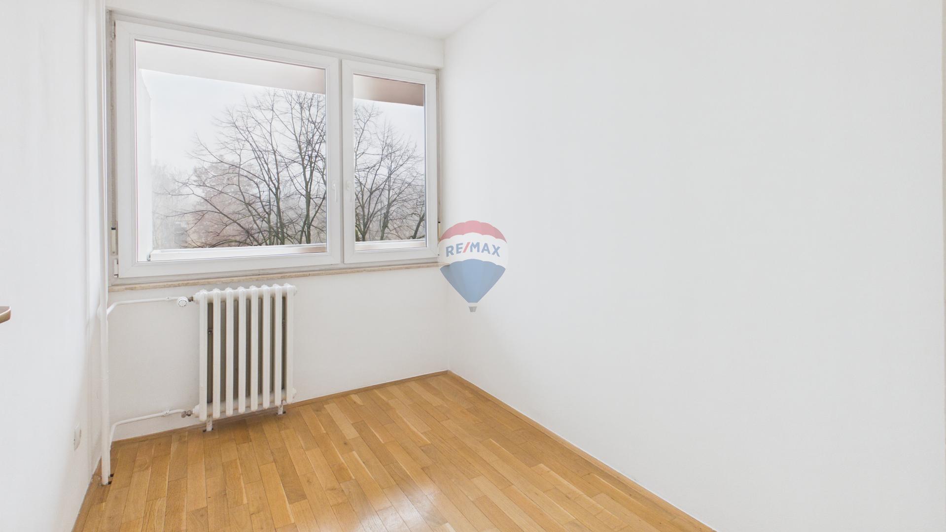 Zagreb, Travno, stan, dvije spavaće sobe sa terasom, 65 m2