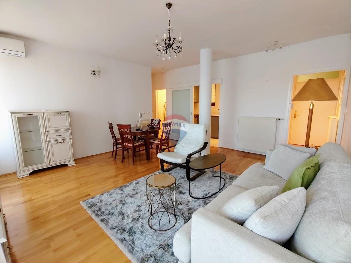 Karlovac, Grabrik - najam stan 64 m2