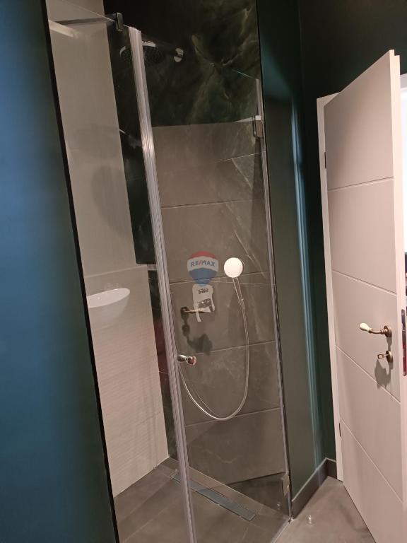 Rijeka, Sušak, prekrasan, dvosobni stan s dnevnim boravkom