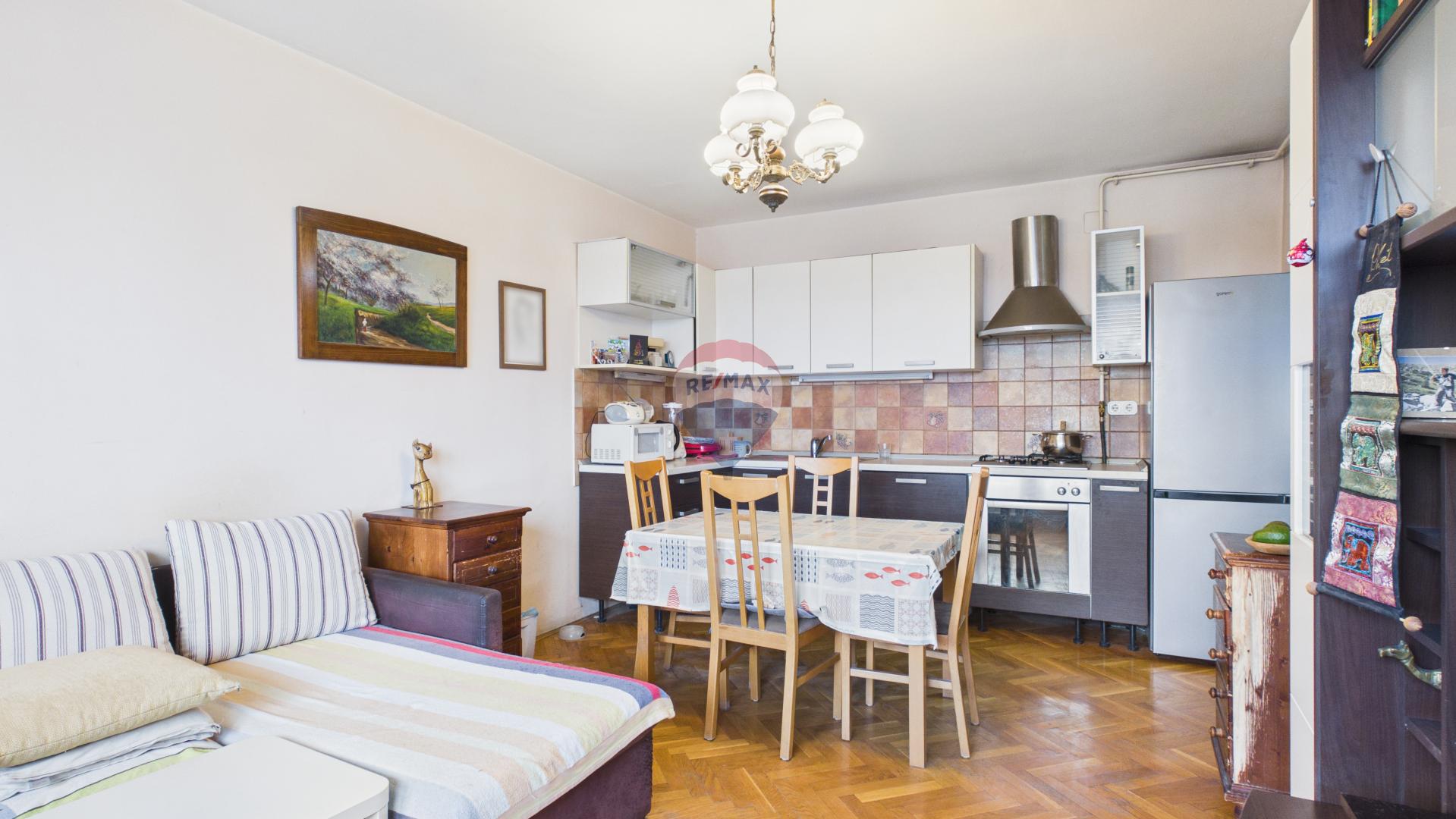 Zagreb, Sopot - četverosoban stan s lođom i otvorenim pogledom