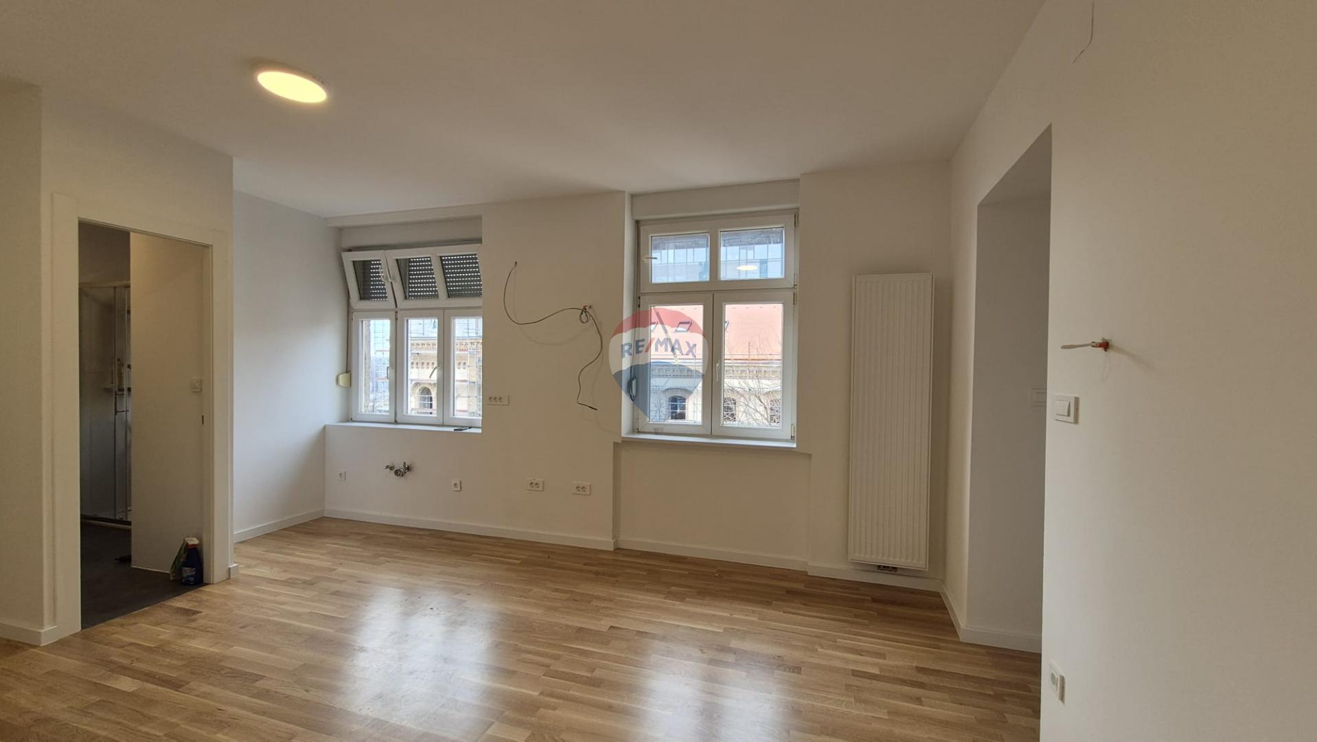 Condo/Apartment Donji grad, Donji Grad, 59m2