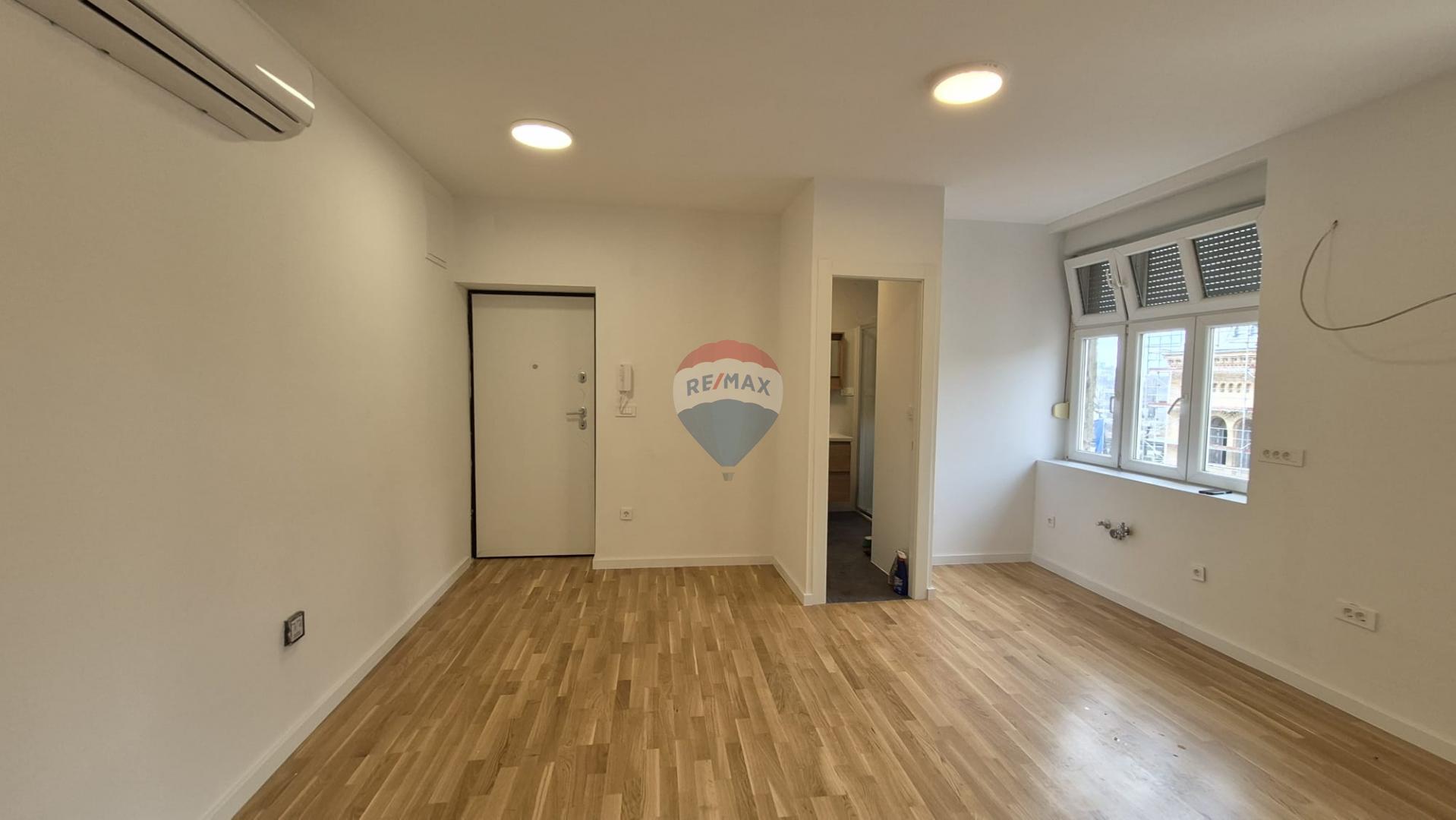 Condo/Apartment Donji grad, Donji Grad, 59m2