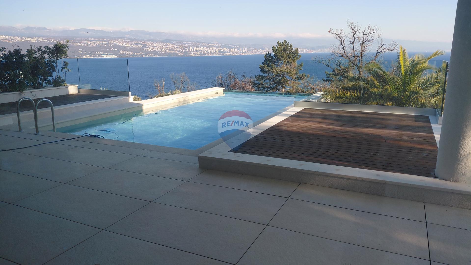 Wohnung Punta Kolova, Opatija, 238m2